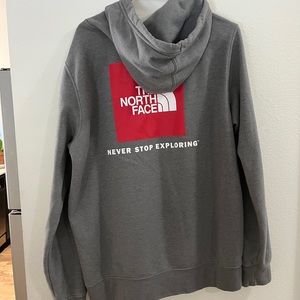 men’s North Face Hoodie